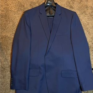 Haggar Men’s Royal blue suit